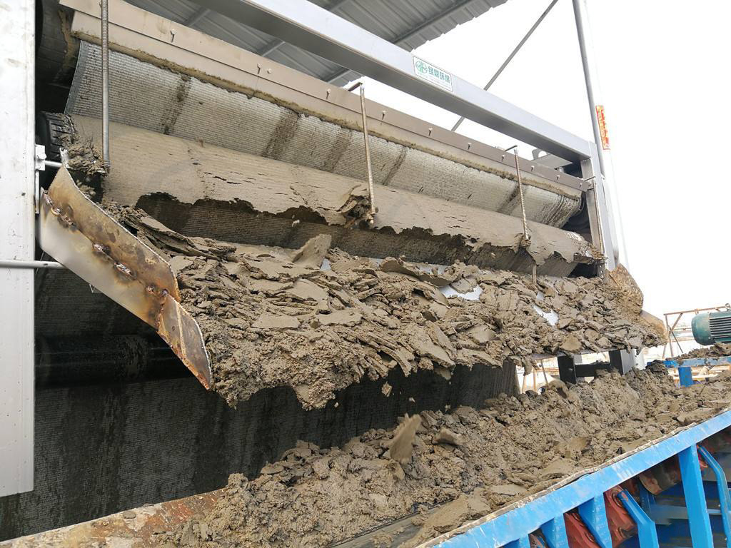 污泥脫水可以用陰離子聚丙烯酰胺嗎 污泥脫水可以用陰離子聚丙烯酰胺嗎